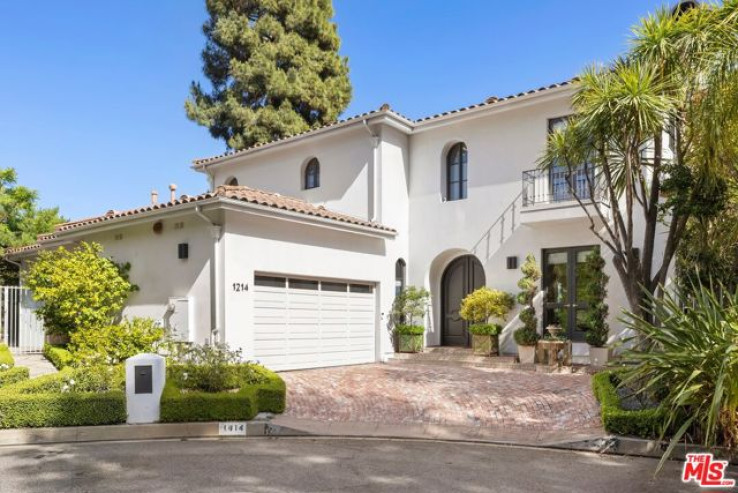 5 Bed Home for Sale in Beverly Hills, California