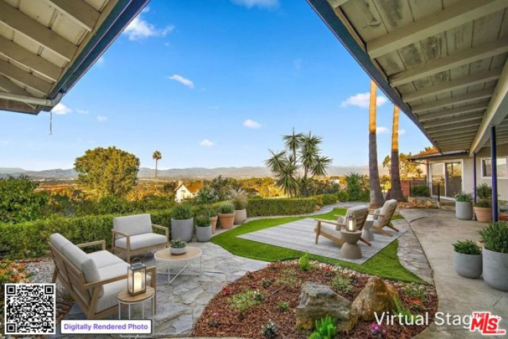 Residential Home in Sherman Oaks