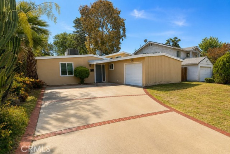 2 Bed Home for Sale in Van Nuys, California