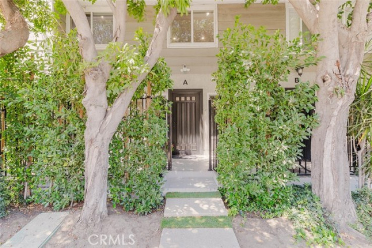  Income Home for Sale in Sherman Oaks, California
