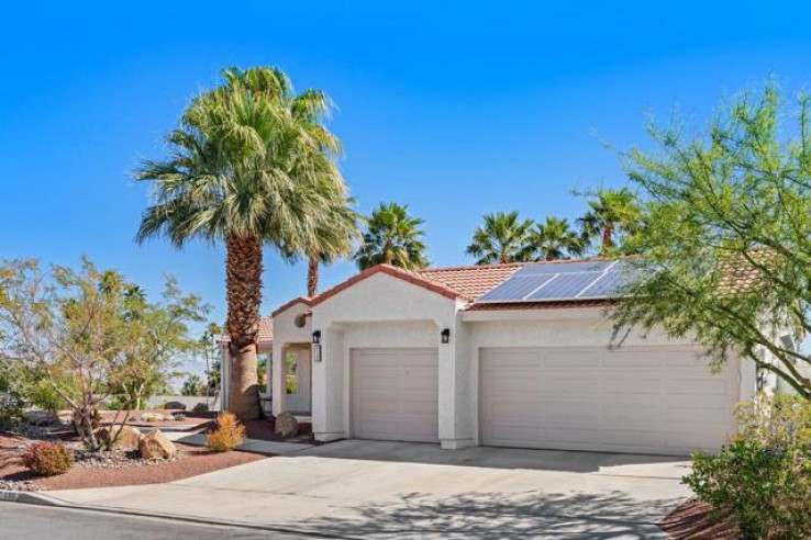 3 Bed Home for Sale in Palm Desert, California