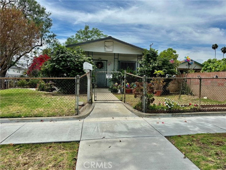 2 Bed Home for Sale in Los Angeles, California