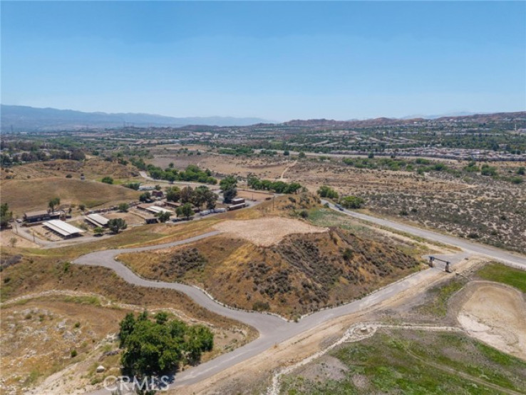  Land for Sale in Saugus, California