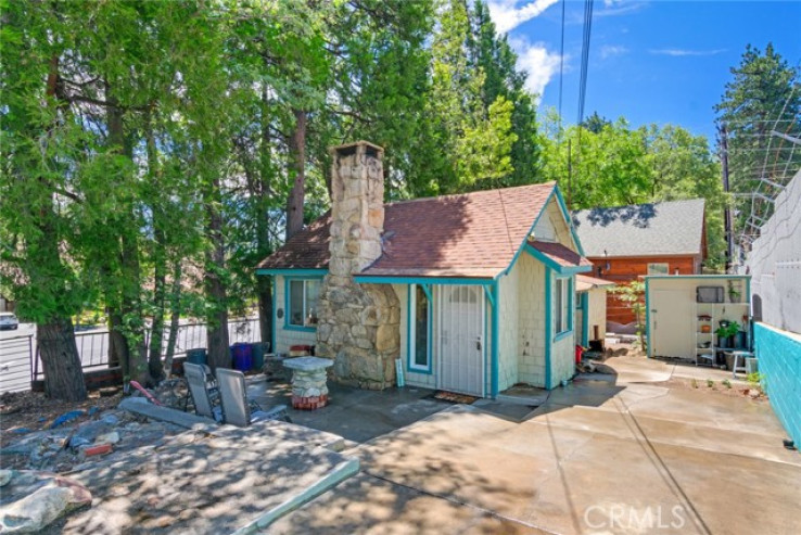 1 Bed Home for Sale in Lake Arrowhead, California