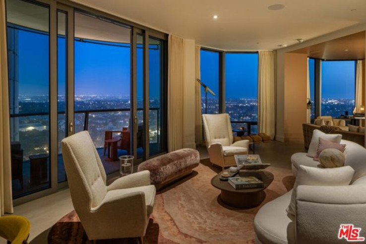 2 Bed Home for Sale in Los Angeles, California