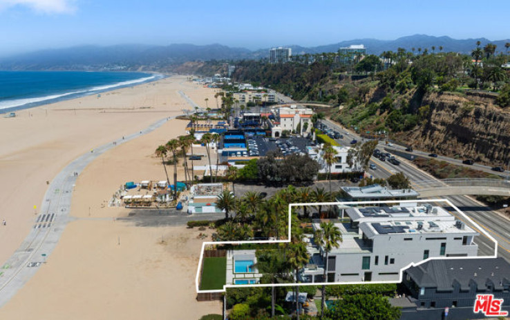 11 Bed Home for Sale in Santa Monica, California