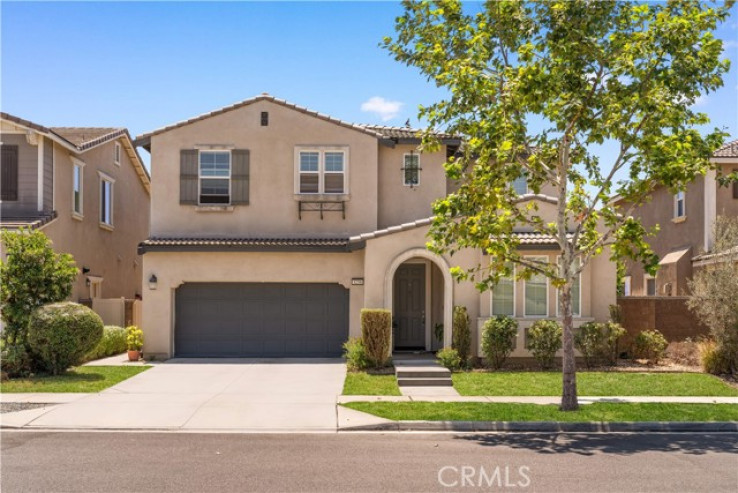 5 Bed Home for Sale in Ontario, California