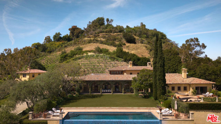 6 Bed Home for Sale in Los Angeles, California