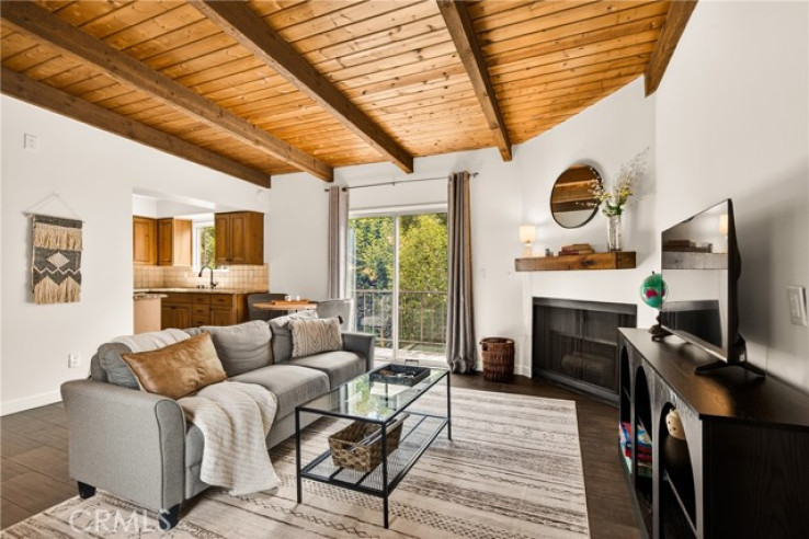 1 Bed Home for Sale in Studio City, California