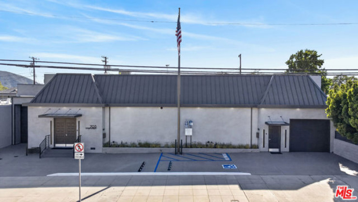  Commercial for Sale in Burbank, California