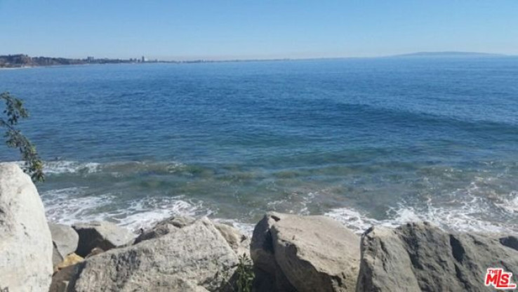  Land for Sale in Malibu, California