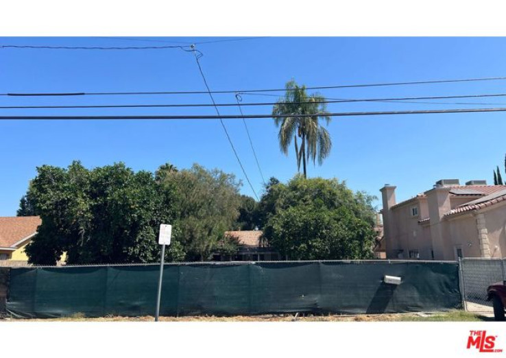 3 Bed Home for Sale in Van Nuys, California