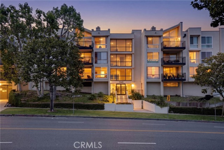 2 Bed Home for Sale in Los Angeles, California
