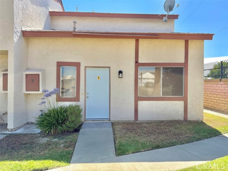 2 Bed Home for Sale in Rialto, California