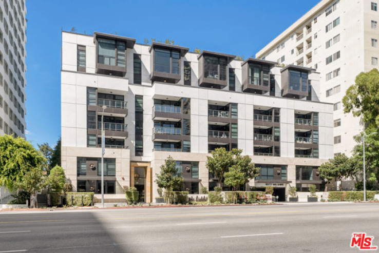 2 Bed Home for Sale in Los Angeles, California