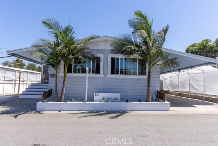 Residential Home in Compton S of Rosecrans, E of Central,W of Ala