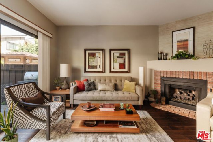 Residential Home in Van Nuys