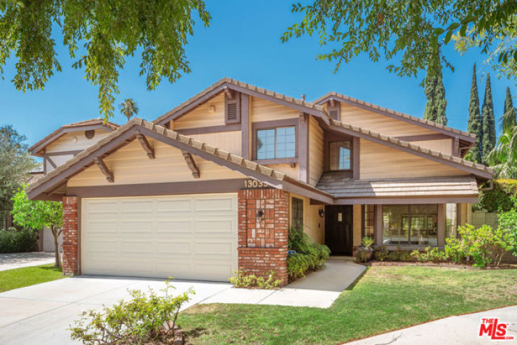 4 Bed Home for Sale in Sherman Oaks, California