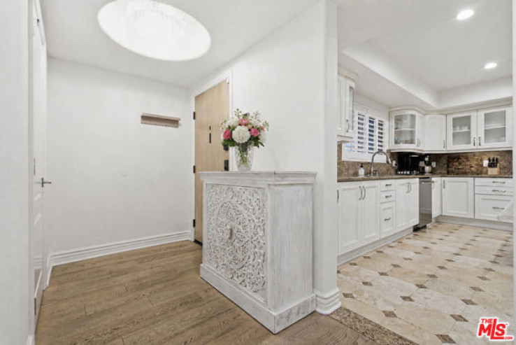 3 Bed Home for Sale in Los Angeles, California