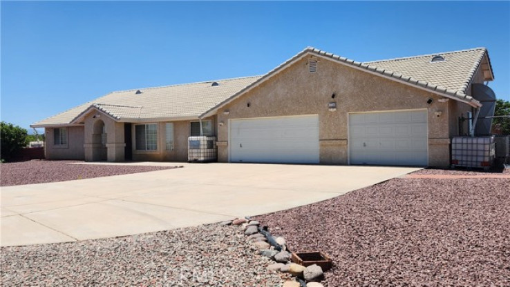 3 Bed Home for Sale in Phelan, California
