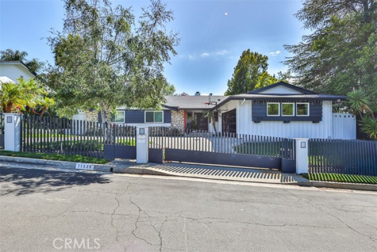 3 Bed Home for Sale in Studio City, California