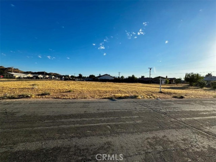 Land in Apple Valley