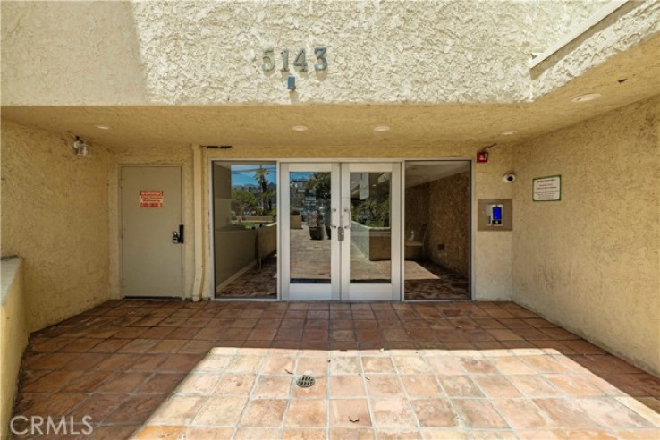 Residential Home in North Hollywood