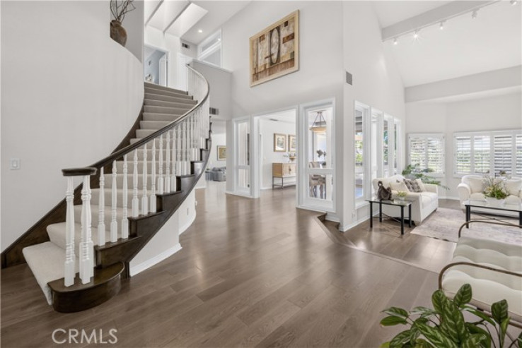 5 Bed Home for Sale in Calabasas, California