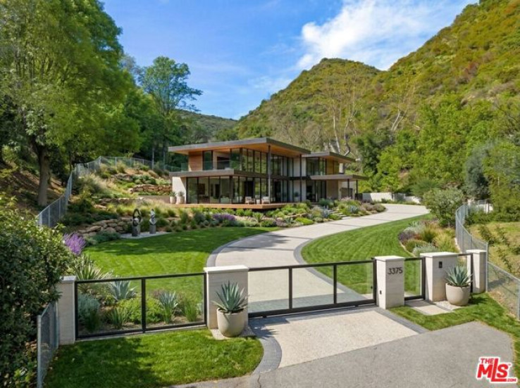 Land in Brentwood
