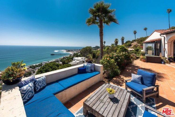 3 Bed Home for Sale in Malibu, California