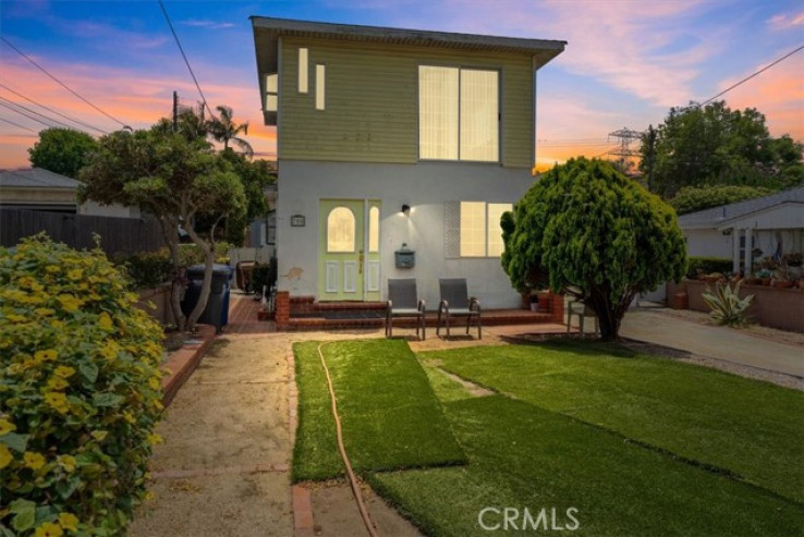 3 Bed Home for Sale in El Segundo, California