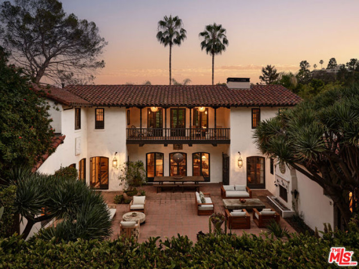 4 Bed Home for Sale in Los Angeles, California