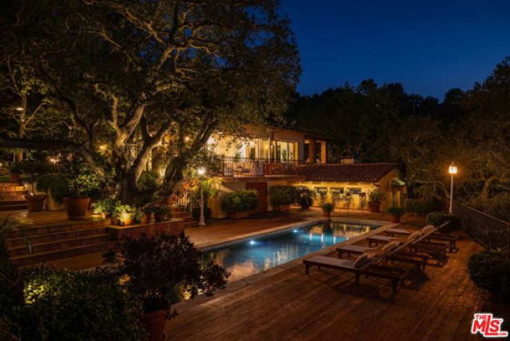 4 Bed Home for Sale in Beverly Hills, California