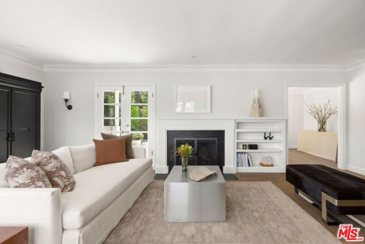 2 Bed Home for Sale in Los Angeles, California