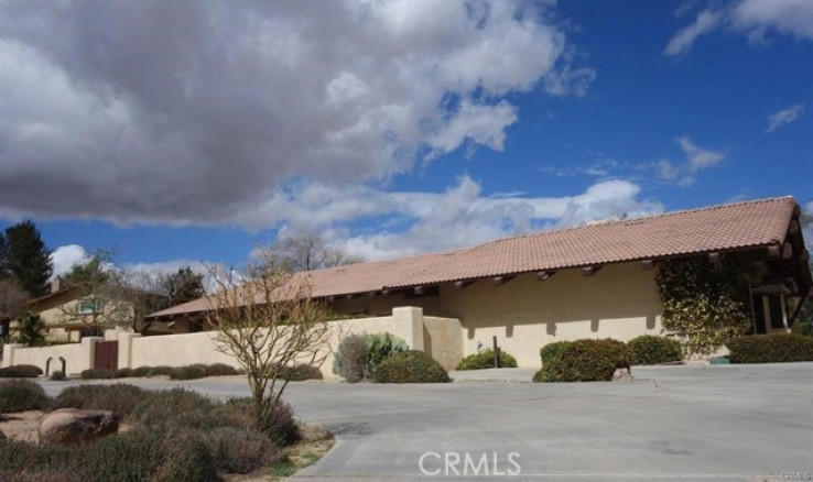 3 Bed Home for Sale in Apple Valley, California