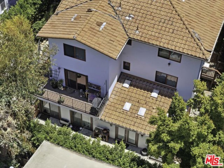  Income Home for Sale in Los Angeles, California