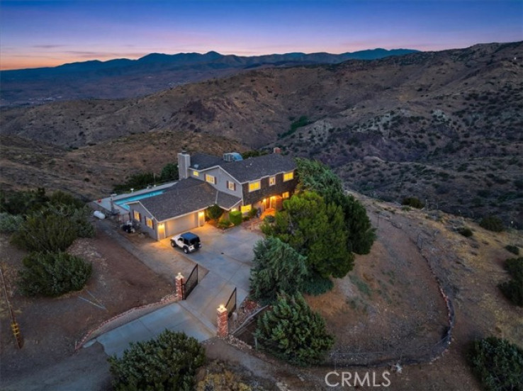 5 Bed Home for Sale in Palmdale, California