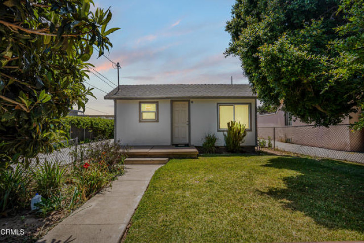 3 Bed Home for Sale in Santa Paula, California