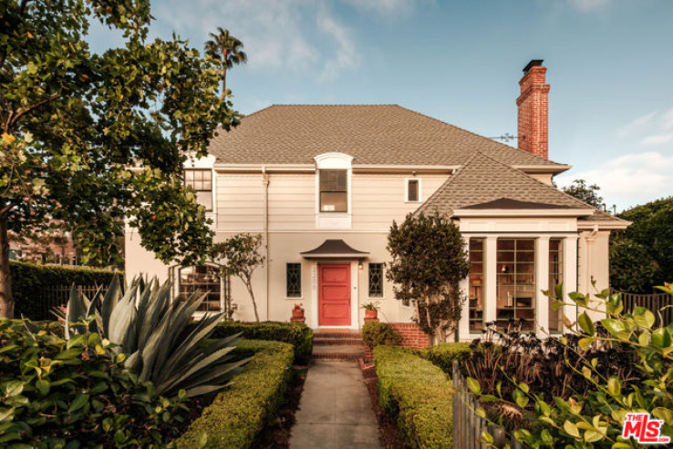 4 Bed Home for Sale in Los Angeles, California