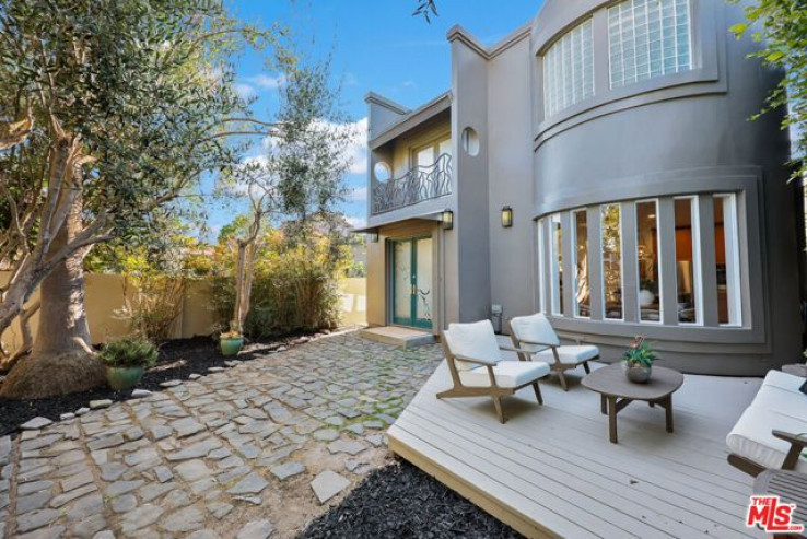 3 Bed Home for Sale in Venice, California