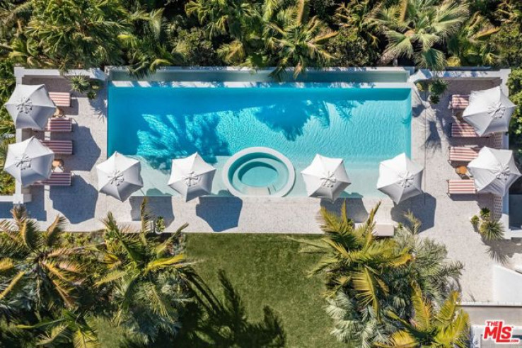 9 Bed Home for Sale in Los Angeles, California