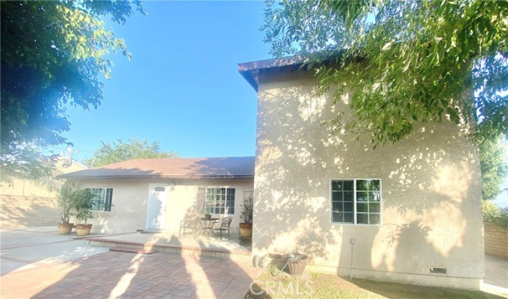 5 Bed Home for Sale in San Fernando, California