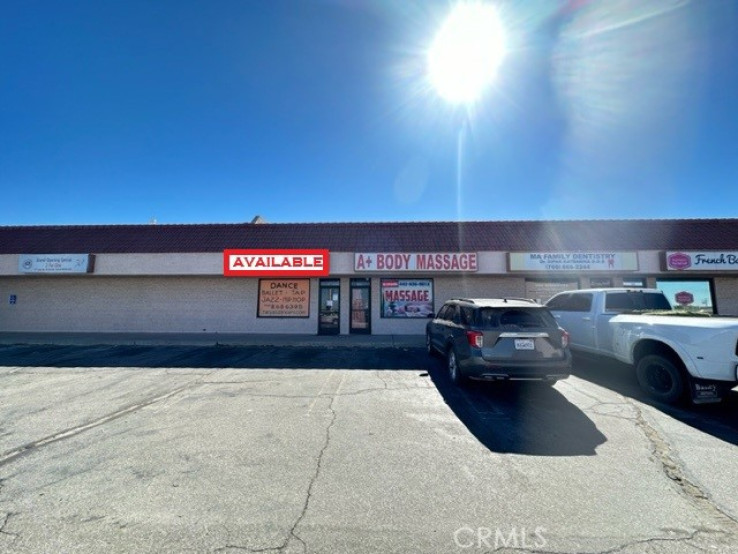  Commercial for Sale in Phelan, California