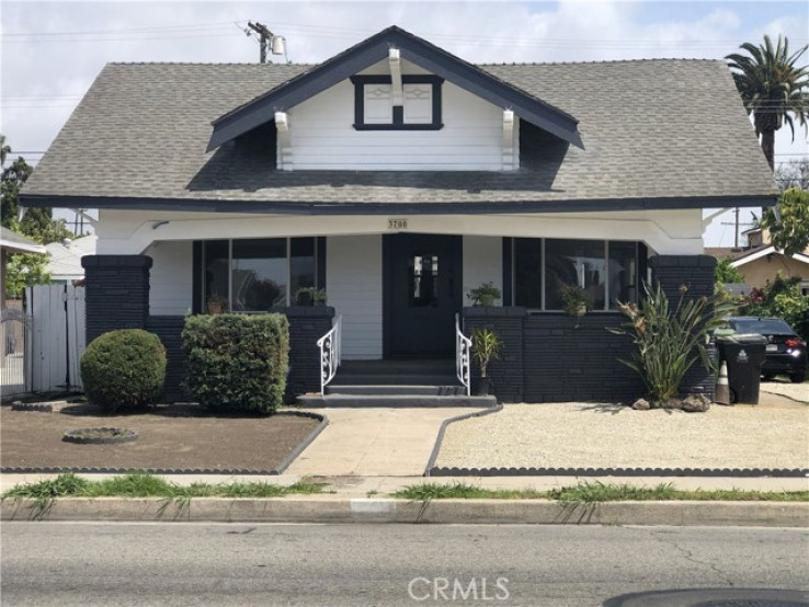  Income Home for Sale in Los Angeles, California