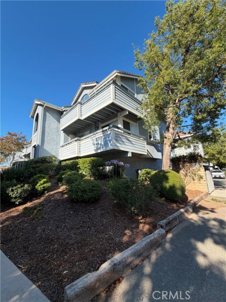 2 Bed Home for Sale in Canyon Country, California
