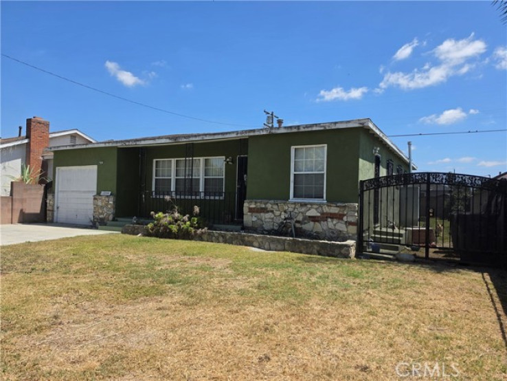 3 Bed Home for Sale in Compton, California