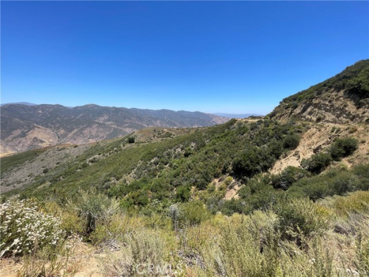  Land for Sale in Castaic, California