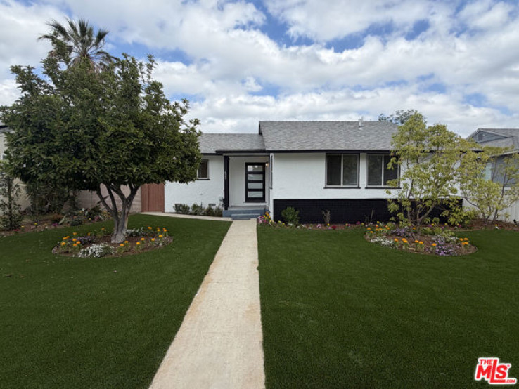 3 Bed Home for Sale in Granada Hills, California