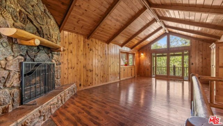 3 Bed Home for Sale in Lake Arrowhead, California