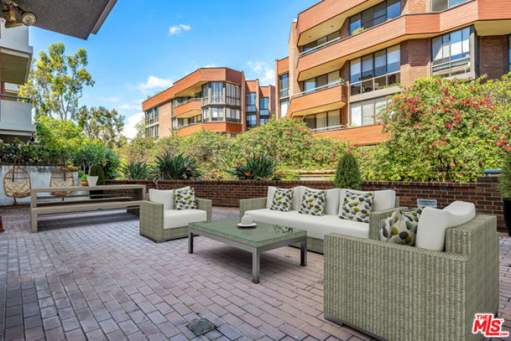 2 Bed Home for Sale in Beverly Hills, California
